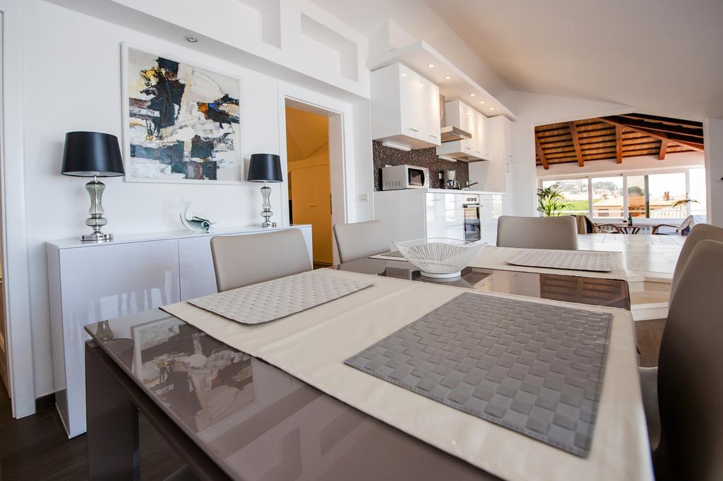 Corte dei merli Suite&Room Rovinj Kamer foto