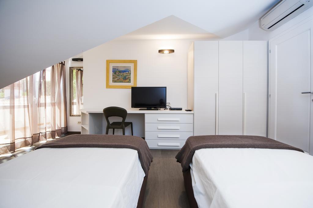 Corte dei merli Suite&Room Rovinj Kamer foto